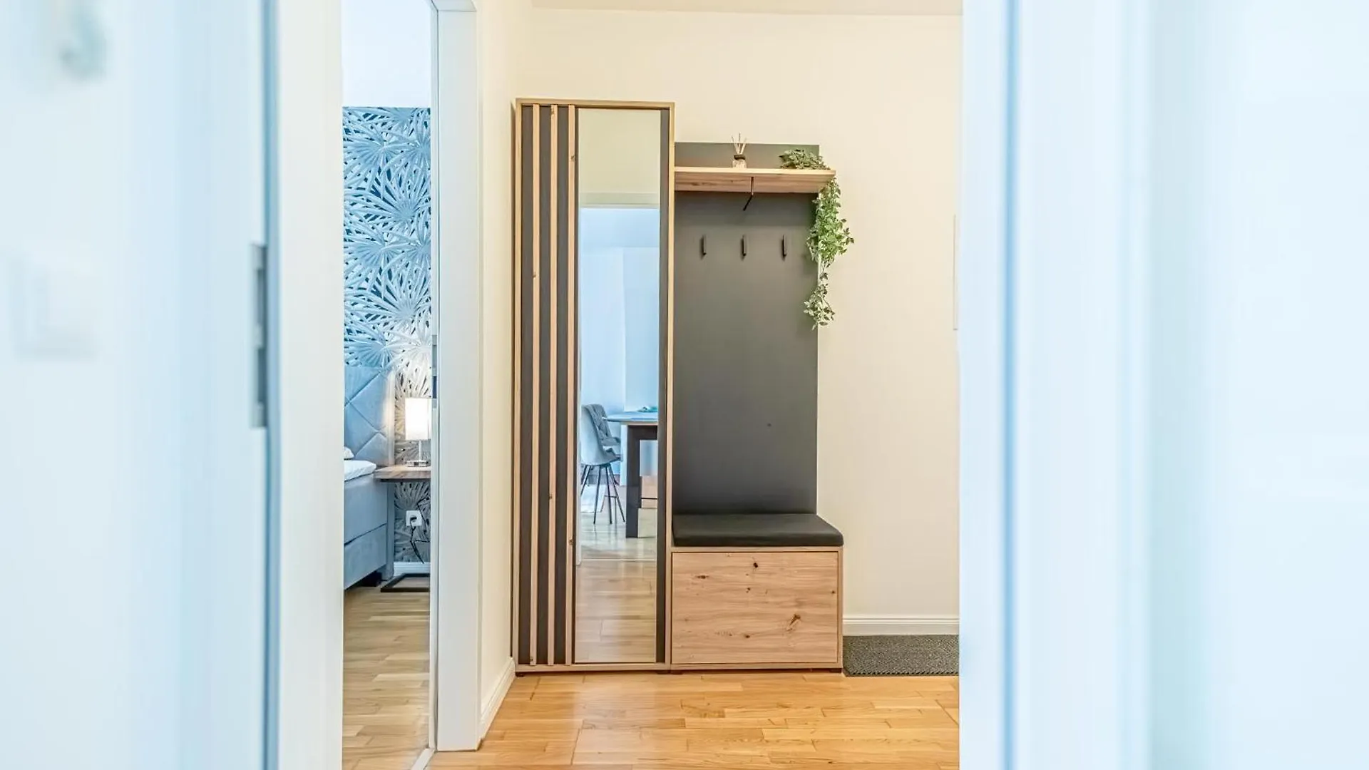 Sweet 1Br & 1Lr With Balcony, 9-Min To City Center Viena 0*,